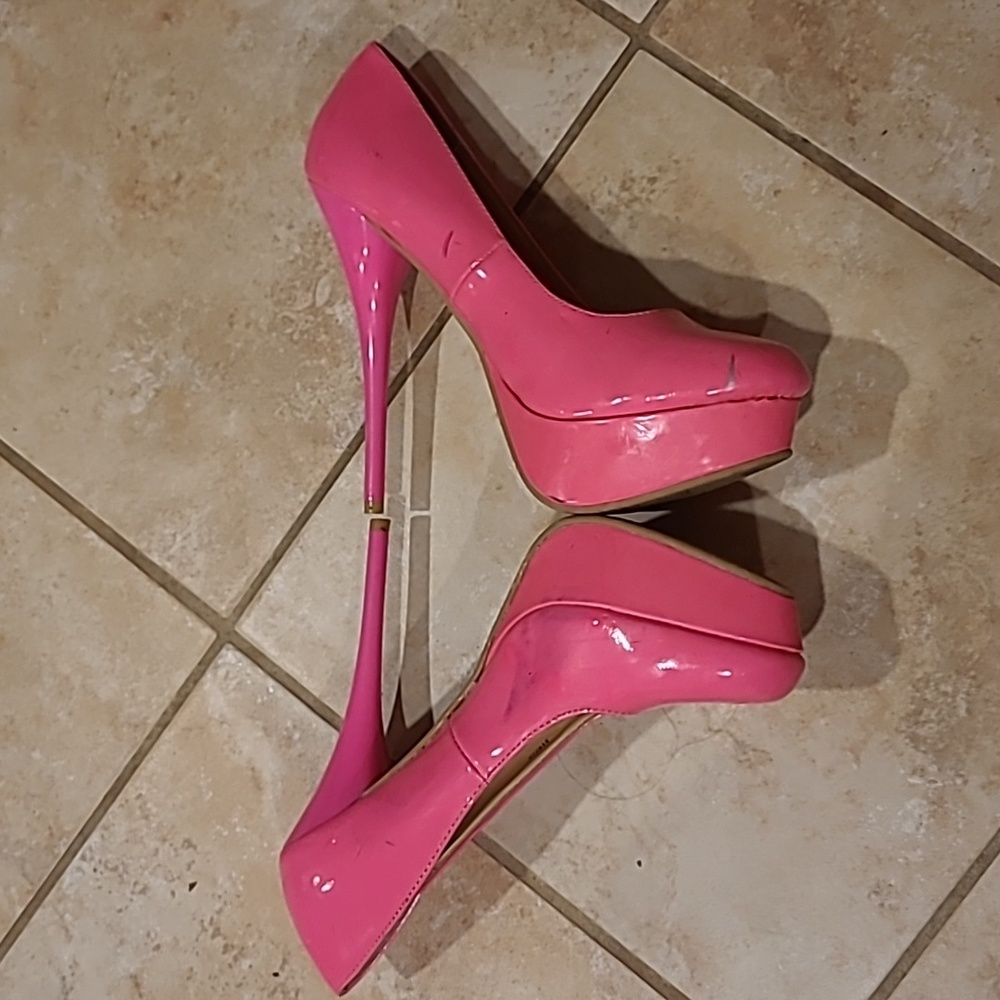 Neon pink heals
